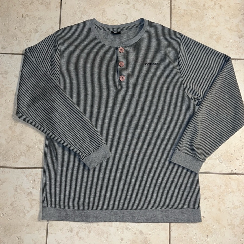 Donnay Henley